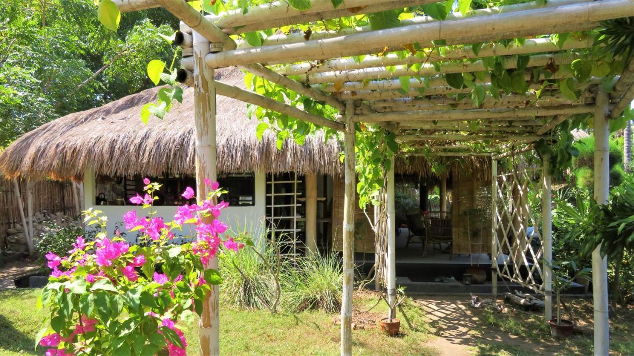 Breathe Villa Meno Gili Meno Buitenkant foto